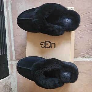 Ugg Disquette black slippers